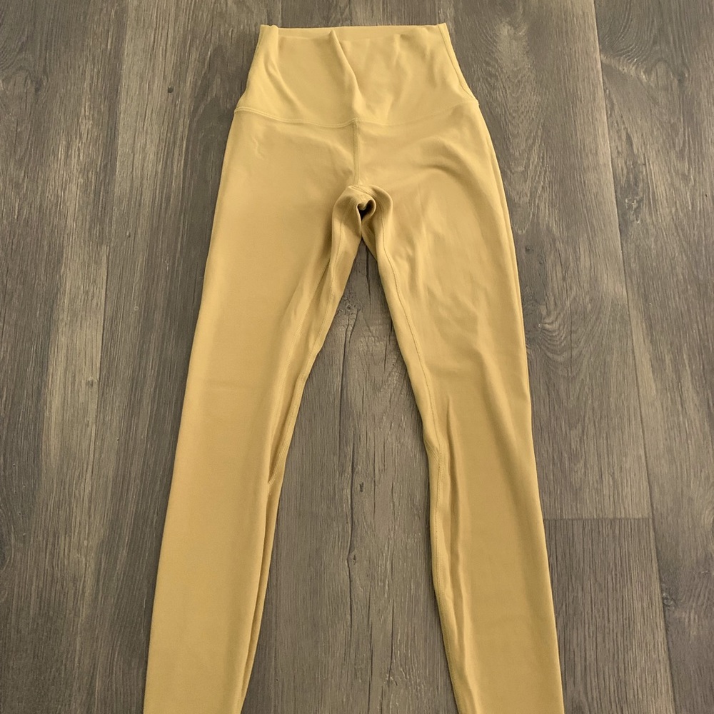 Lululemon leggings